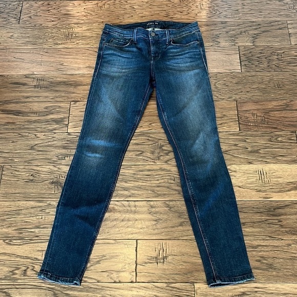 Level 99 Mid Rise Skinny Size 29 - Picture 1 of 16